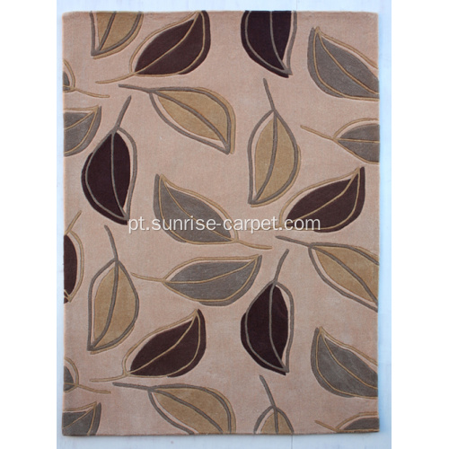 Tufted Carpet with Leaf Design